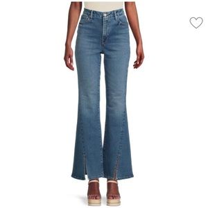 Good American slit flare jeans worn once- longer than the model photo